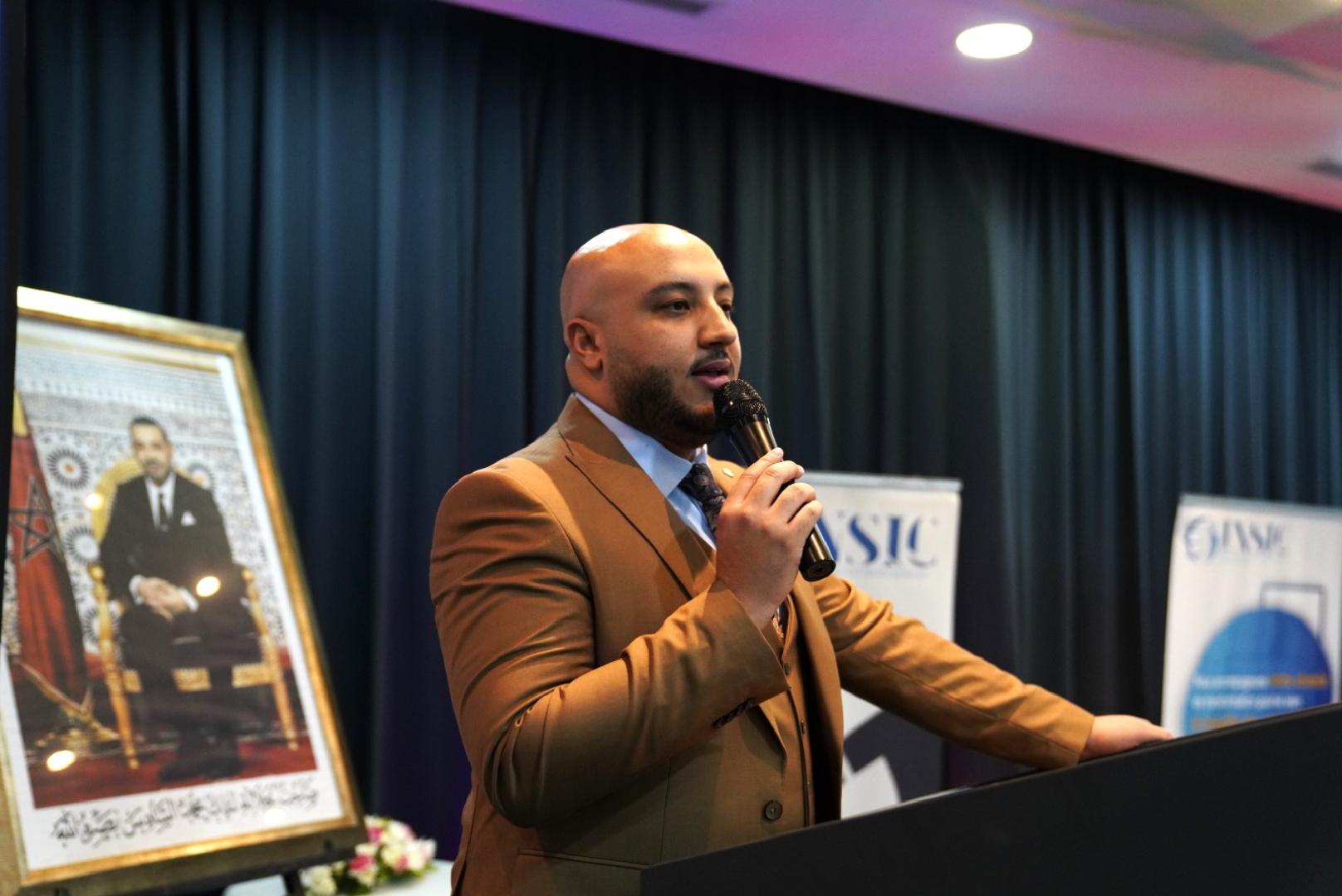 Neuralbox carousels images