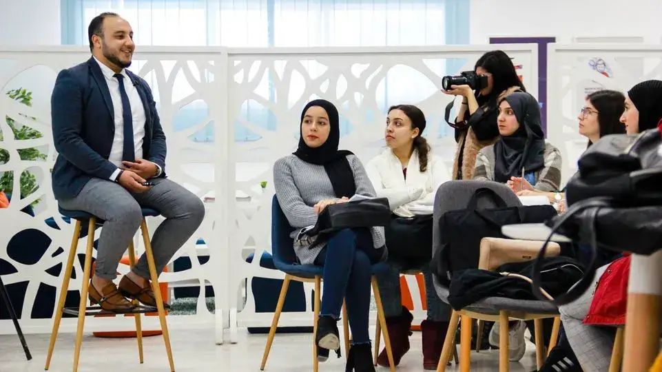 Neuralbox carousels images